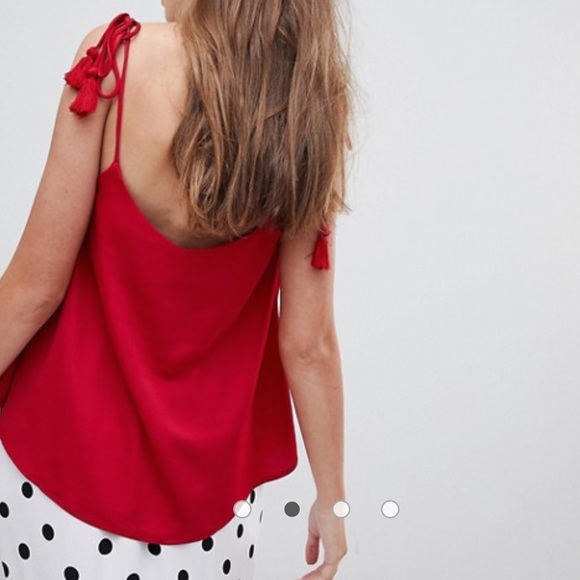 NWT Glamorous Cami Top with Tassel Tie Details - Picture 3 of 10